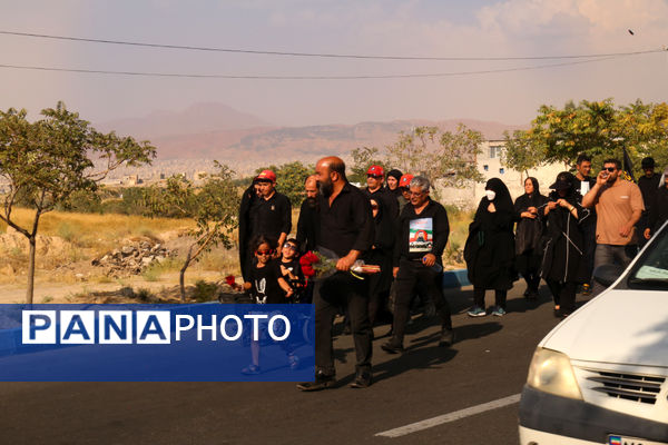 پیاده‌روی جاماندگان اربعین حسینی در تبریز