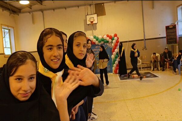 برگزاری اردوی تمشک در شهرستان فاروج 
