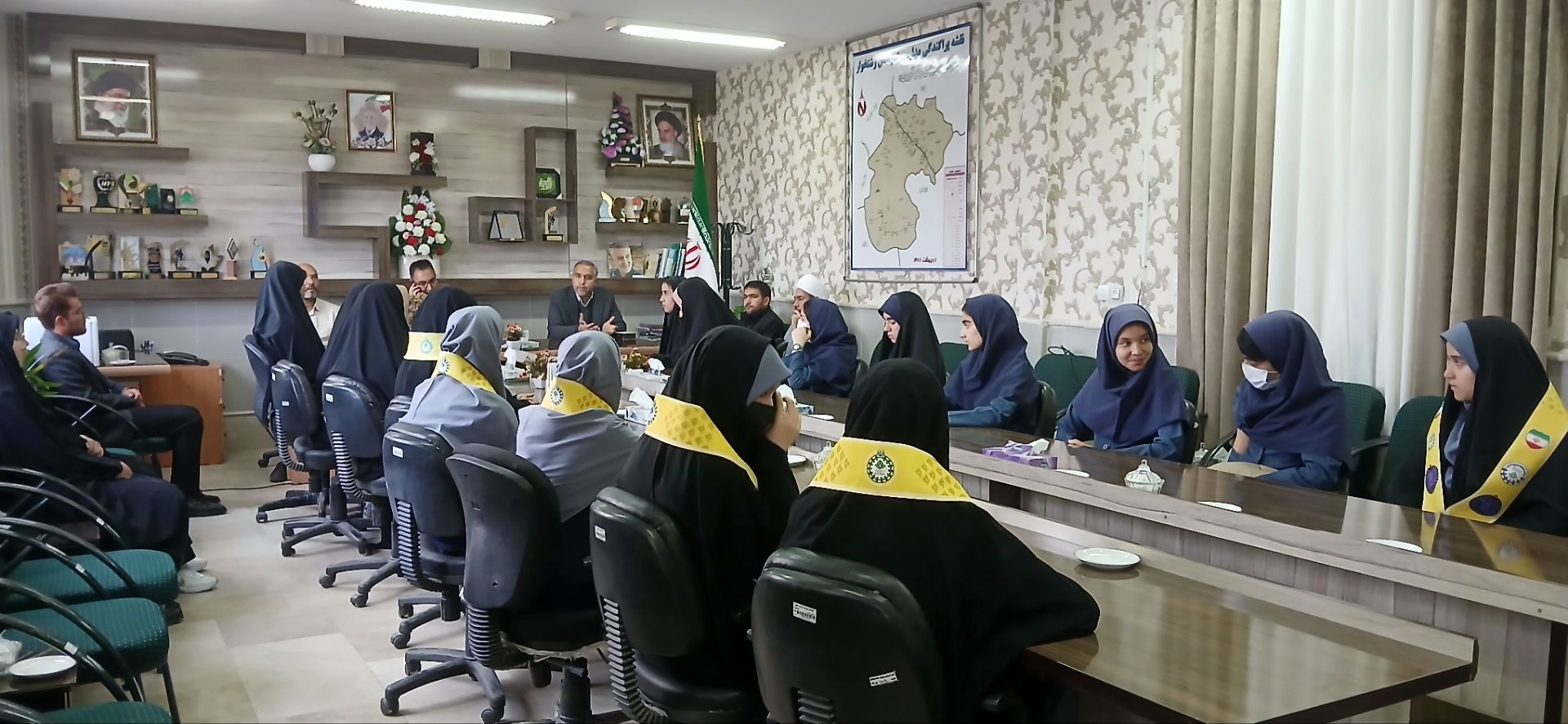 سیزدهمین دوره انتخابات شورای دانش آموزی منطقه در شهرستان رشتخوار