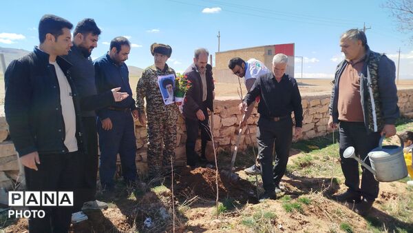 پویش ملی سروایران در کبودرآهنگ