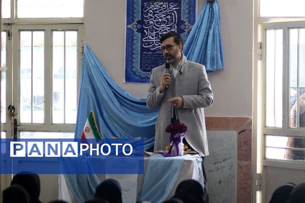 برگزاری کارگاه آسیب‌های اجتماعی در هنرستان ثمین 