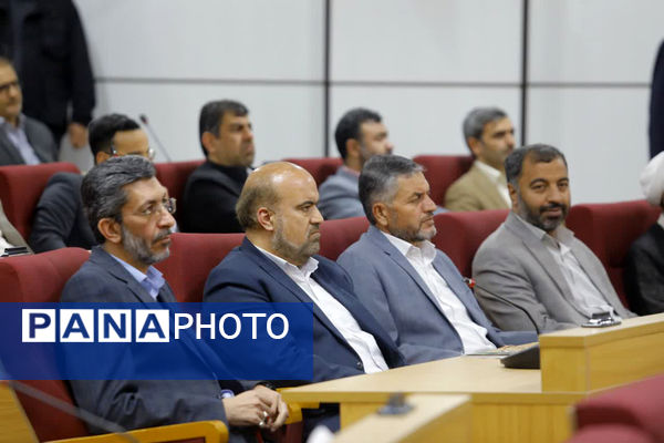 جلسه شورای اداری استان قم با حضور رئیس جمهوری