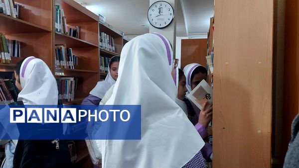 پویش کتابخوانی به‌مناسبت هفته بسیج 