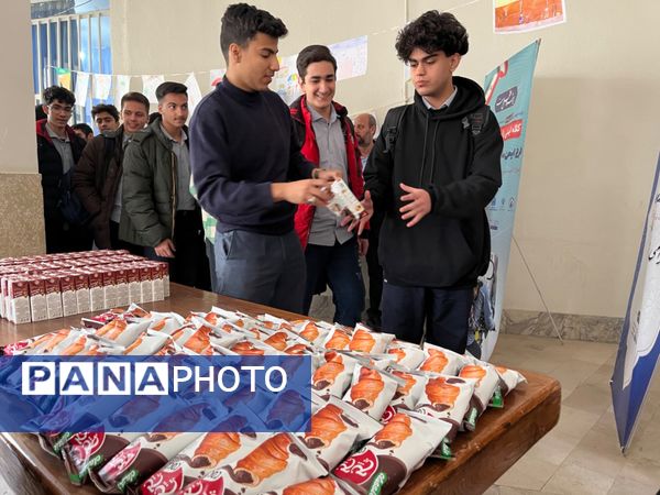  طرح ایمن‌سازی پدران موتورسوار در روز بیمه در مجموعه فرهنگی باقرالعلوم شهرستان قدس