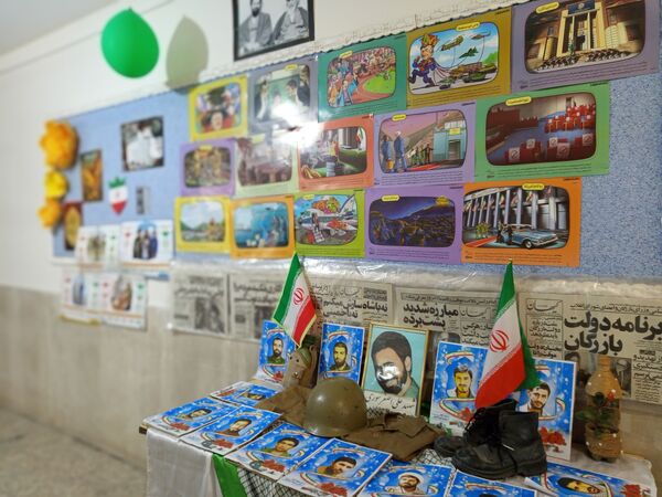 افتتاح مدرسه انقلاب در دبیرستان شهید علی‌اصغر سوری