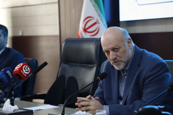 آغاز به‌کار نشست مشترک مدیران مناطق با استاندار تهران 
