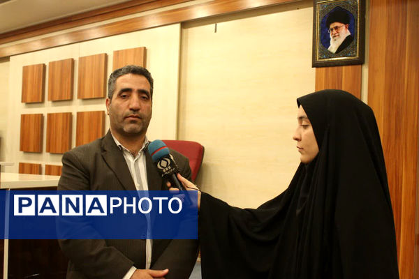 تقدیر از دانش‌آموزخبرنگاران برگزیده رویداد «فرزندان انقلاب» در قم