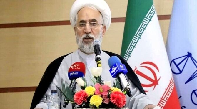 جنایت میناب با استانداردهای دوگانه قابل پنهان کردن نیست