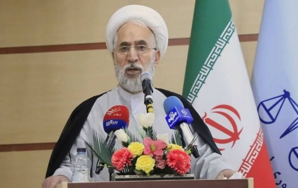 جنایت میناب با استانداردهای دوگانه قابل پنهان کردن نیست