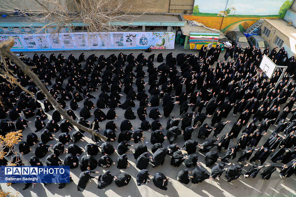آیین نواختن گلبانگ انقلاب اسلامی با حضور وزیر آموزش و پرورش
