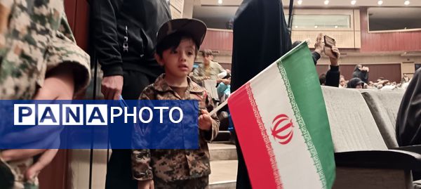 جشن یوم الله 22 بهمن در فرهنگسرای سیمرغ نیشابور