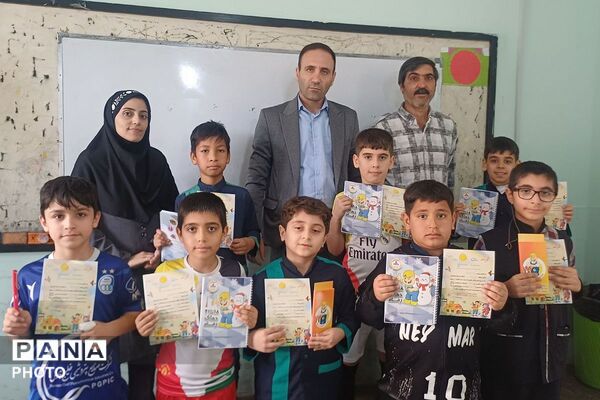 تقدیر از دانش‌آموزان ممتاز دبستان پسرانه شیخ صدوق صباشهر