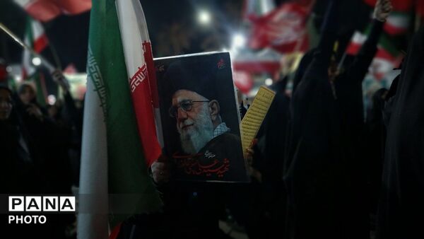 صد و چهل و نهمین شب از اجتماعات شبانه