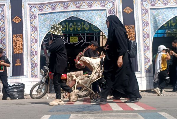 موکبی با رنگ و بوی مقاومت و شهادت 