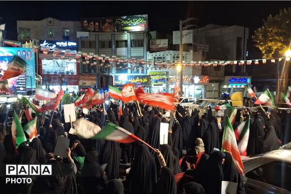 حضور باشکوه بانوان در رژه جانفدایان ایران