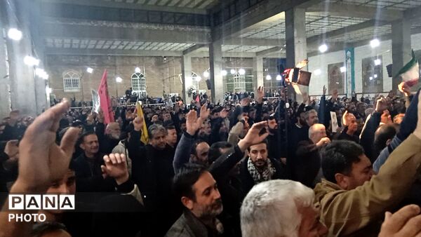 خروش مردم بصیر و عزادار شهرستان نیشابور در چهارمین روز از عزای سالار شهیدان انقلاب اسلامی 