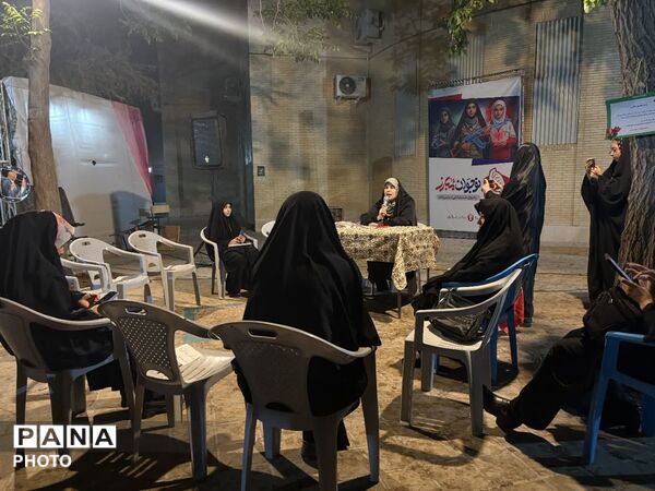 کارگاه خبرنگاری در موکب نوجوان مبارز در یزد