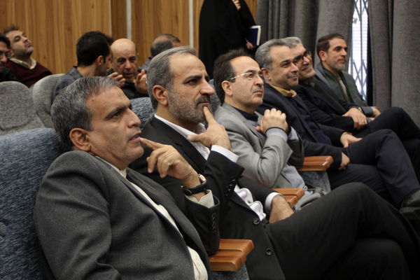 همایش نماد در منطقه ۱۵