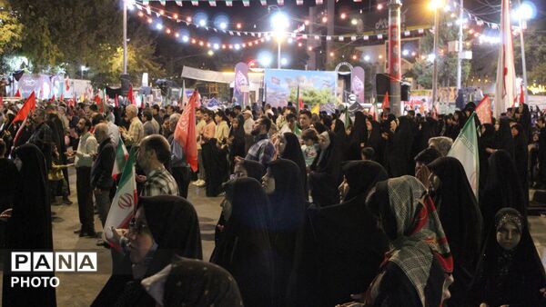 روایت شب دویست و یازدهم؛ از دیدار مسئولین با مردم تا رونمایی از نماد اقتدار