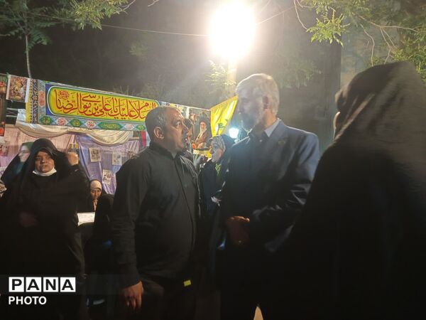 بازدید معاون تشکیلات سازمان دانش‌آموزی کشور از موکب «نوجوان مبارز» و «امام رضا (ع)»