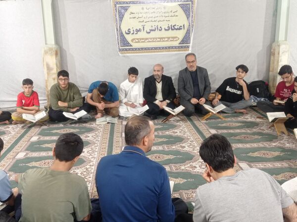 عتکاف نوجوانان، فرصتی برای پرواز در آسمان بندگی