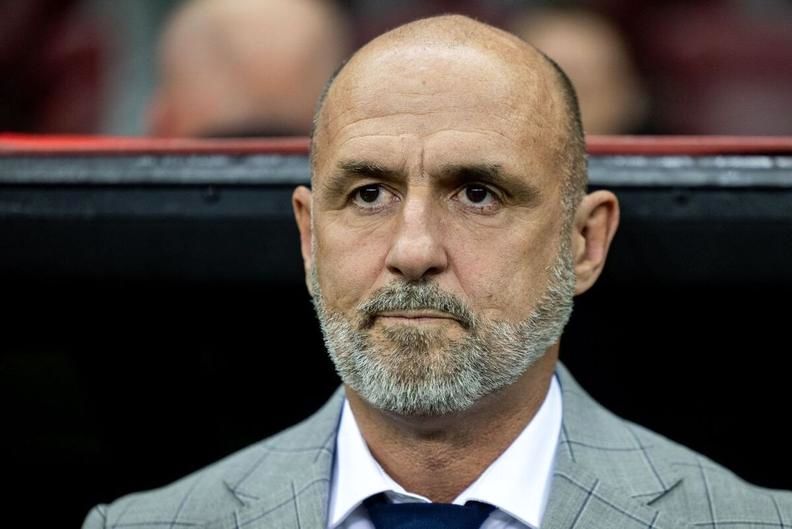 خروج پروبیرژ از آشیانه عقاب های سفید لهستانی