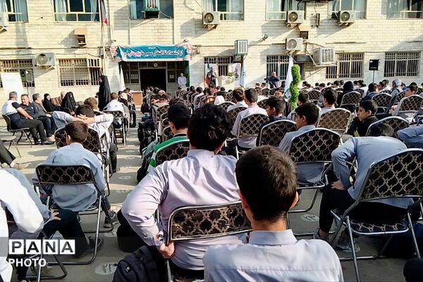 مراسم افتتاحیه هفته پدافند غیرعامل با حضور مدیر آموزش و پرورش ناحیه دو شهرری 