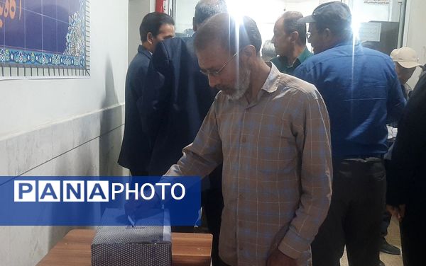 اولین جلسه انجمن اولیای دبیرستان شاهد ابوذر غفاری نیشابور 