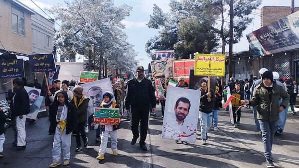 راهپیمایی یوم الله ۲۲ بهمن ماه در شهرستان خلیل‌آباد