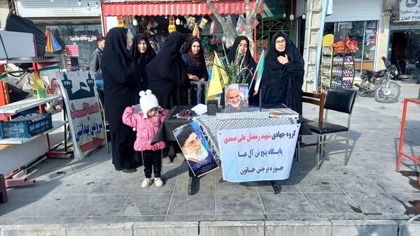 برپایی ایستگاه صلواتی به مناسبت سالگرد شهادت سردار سلیمانی در آشخانه