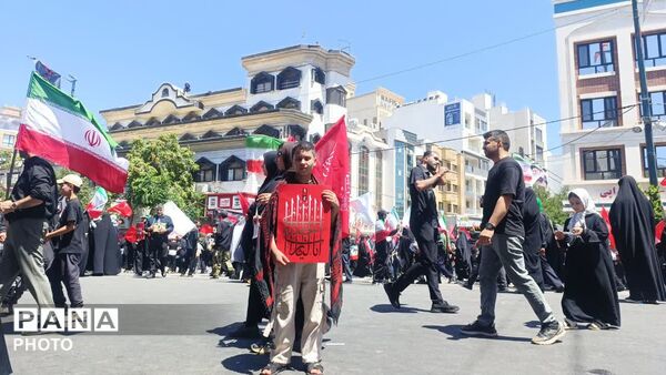 او به مشهد بازگشت