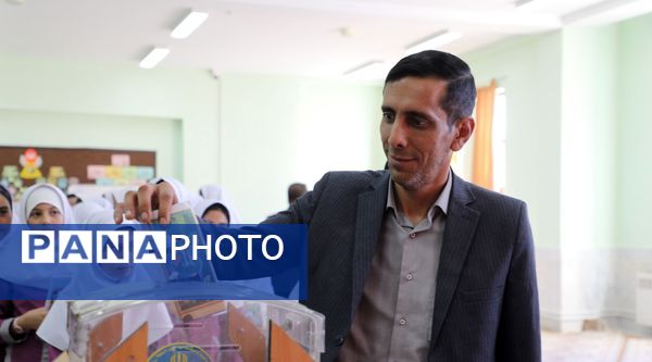 جشن عاطفه‌ها، فرصتی برای مرور درس مهرورزی و همدلی