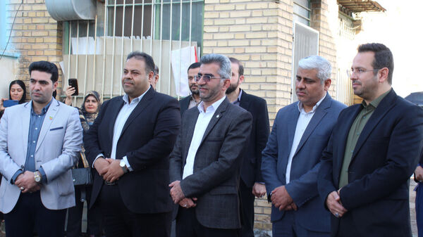 آیین جشن عاطفه‌ها در دبستان ولایت سمنان 