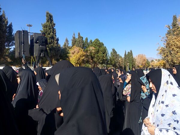 مراسم تشییع پیکر شهید گمنام  در شهرستان کاشمر 