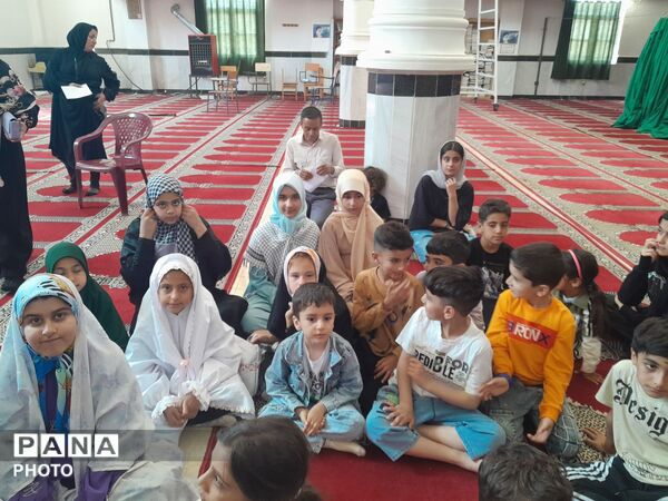 دوره آموزش کار با سلاح برای اهالی منطقه بیرانوند