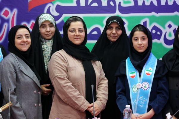 حضور کمسیون تخصصی مجلس دانش‌آموزی در کلاس تفکر نقاد 