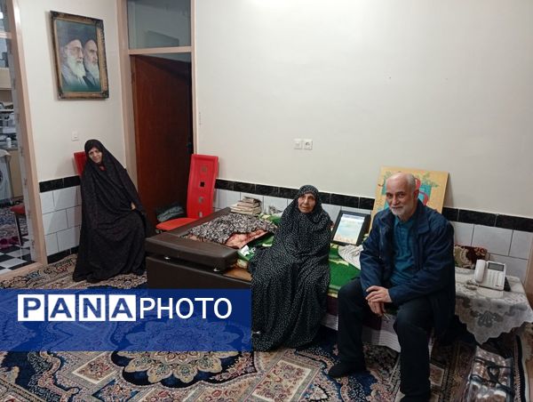 تکریم و بزرگداشت مادر و همسر شهید نورانی توسط کادر دبیرستان میثاق