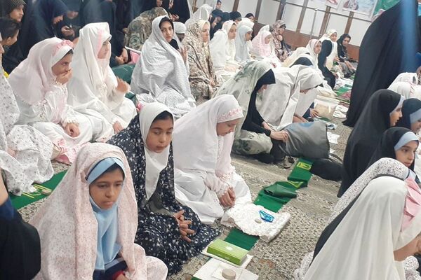 اقامه نماز جمعه در مصلی بزرگ نسیم شهر