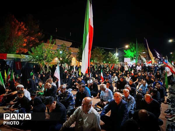 اولین شب عزاداری حسینی؛ ندای لبیک یا حسین در خیابان پیچید