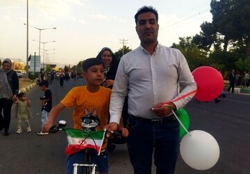 گام‌ها به نیت علی(ع)، دل‌ها به هوای ولایت در پیاده روی حرم تا حرم