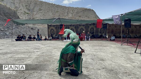 مراسم نمادین تعزیه خوانی اباعبدالله الحسین در شهر بار