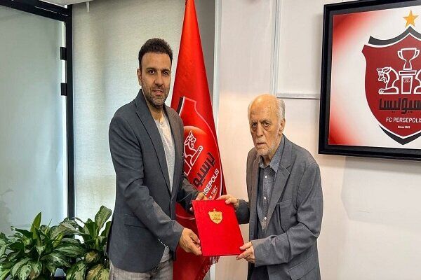 خلیلی سرپرست تیم فوتبال پرسپولیس شد
