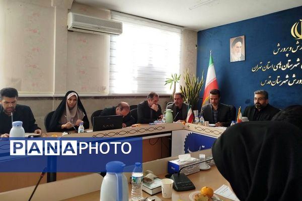 بازدید فرماندار و شورای شهرقدس از پژوهش‌سرای دکتر حسابی