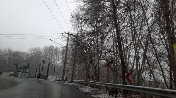 بارش نعمت‌های خداوند در آسمان مشهد