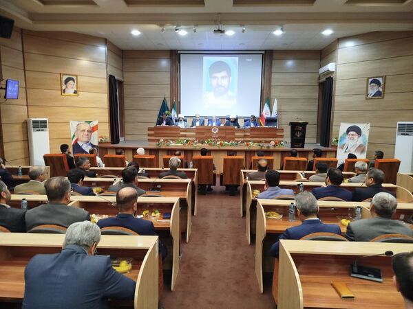 شورای اداری شهرستان کاشمر با حضور رییس سازمان بهزیستی کشور 