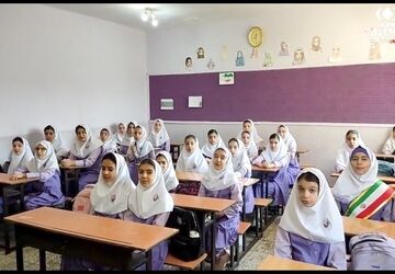 «باز آمد بوی ماه مدرسه» در دبستان امین ناحیه یک کرمانشاه