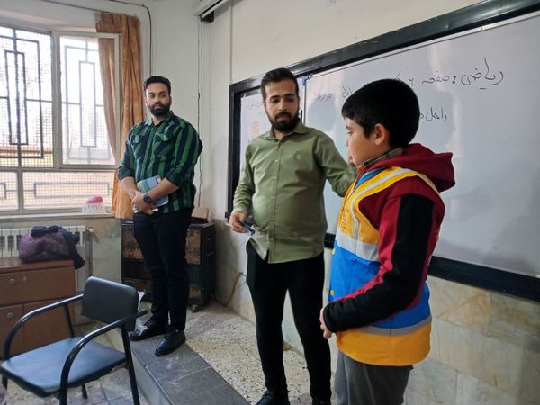 اجرای طرح همیار گاز در دبستان شهید پسندیده فدافن گامی نو برای فرهنگ‌سازی ایمنی 