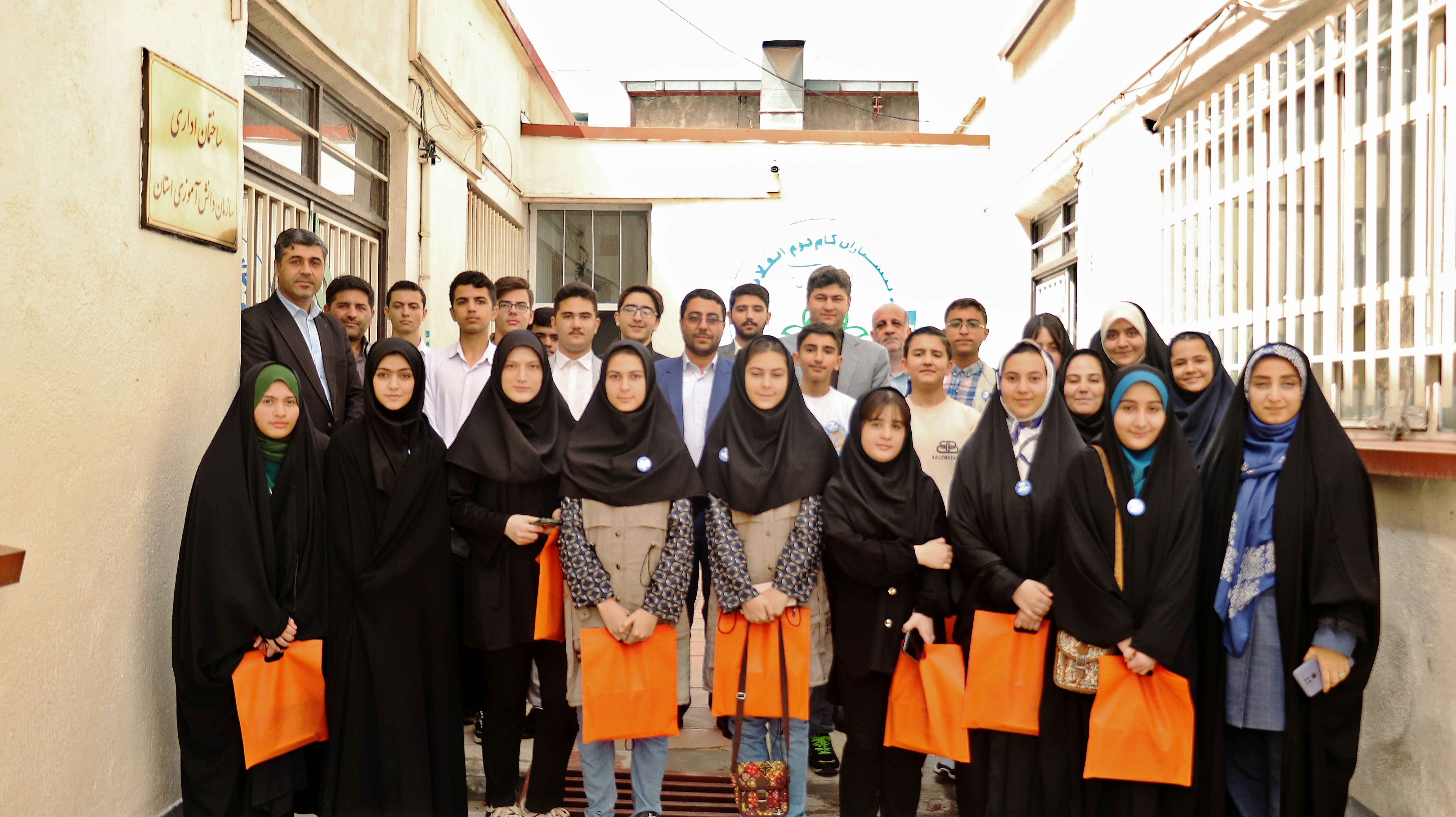 نشستی برای شنیدن صدای دانش‌آموز خبرنگاران