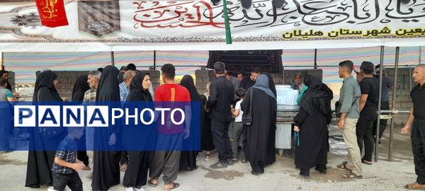 پذیرایی از زائران اربعین حسینی در مواکب پل سیمره ورودی شهرستان هلیلان 