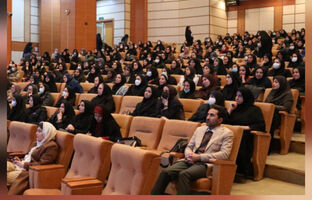 برگزاری دوره آموزشی سلامت دهان و دندان برای مراقبین سلامت مدارس